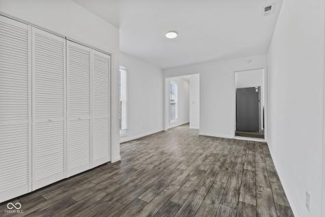 2 Van Ave Apt B Shelbyville IN 46176