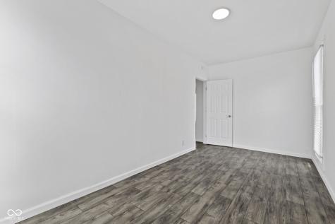 2 Van Ave Apt B Shelbyville IN 46176