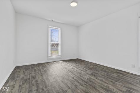 2 Van Ave Apt B Shelbyville IN 46176