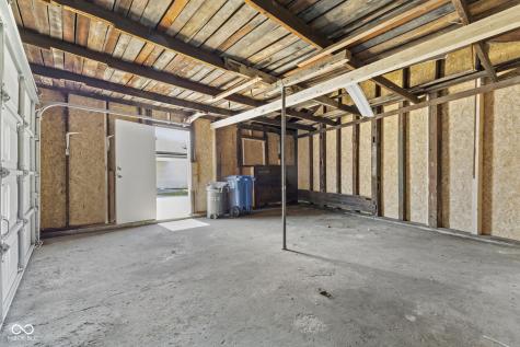 2 Van Ave Apt B Shelbyville IN 46176