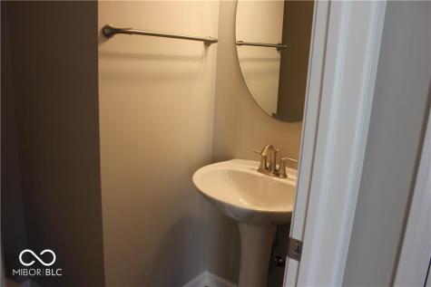 13069 Raritan Drive Fishers IN 46038