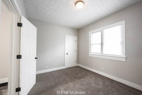 729 N Bosart Avenue Indianapolis IN 46201