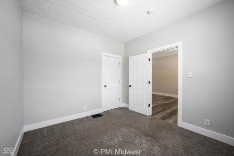 729 N Bosart Avenue Indianapolis IN 46201
