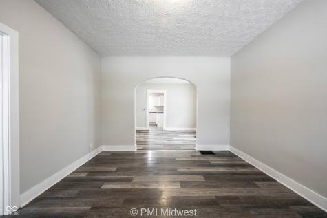 729 N Bosart Avenue Indianapolis IN 46201