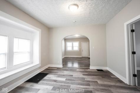 729 N Bosart Avenue Indianapolis IN 46201