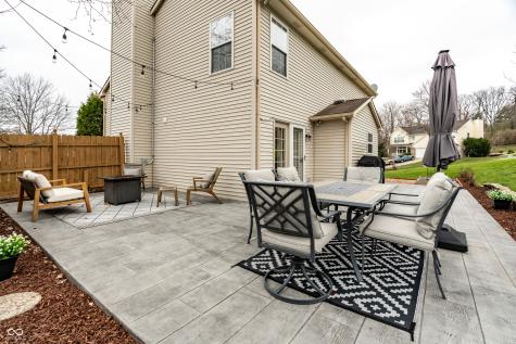 9660 Overcrest Drive Fishers IN 46037