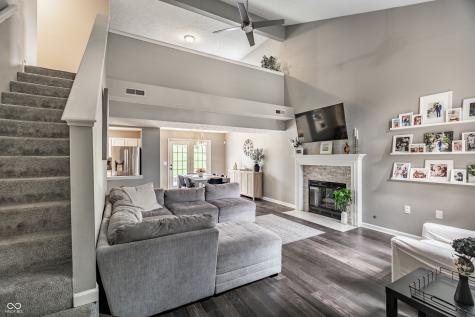 9660 Overcrest Drive Fishers IN 46037