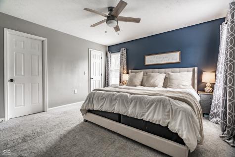 9660 Overcrest Drive Fishers IN 46037