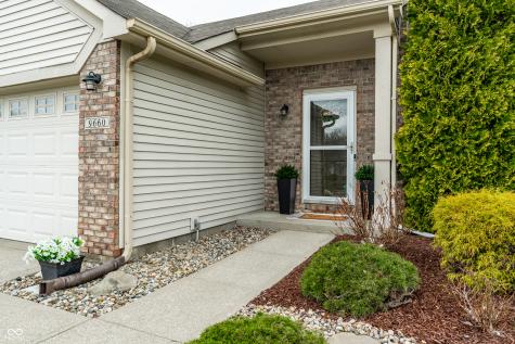 9660 Overcrest Drive Fishers IN 46037