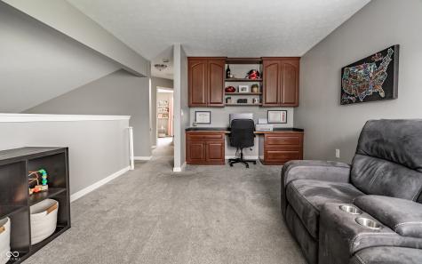 9660 Overcrest Drive Fishers IN 46037