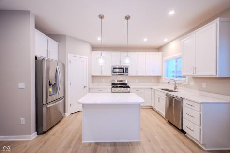7294 Broadview Lane Mccordsville IN 46055