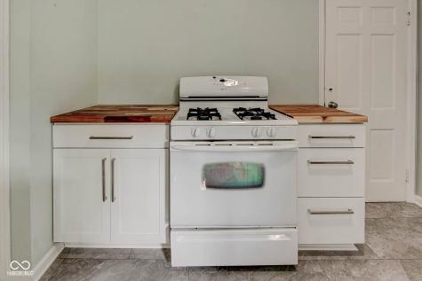 5043 Boulevard Place Indianapolis IN 46208