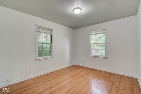 5043 Boulevard Place Indianapolis IN 46208