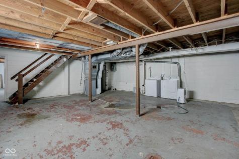 5043 Boulevard Place Indianapolis IN 46208