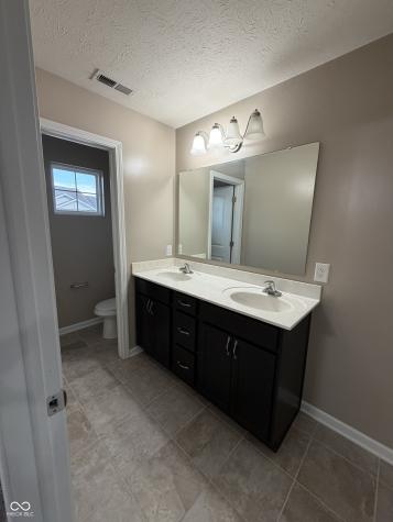 9660 Angelica Drive Noblesville IN 46060