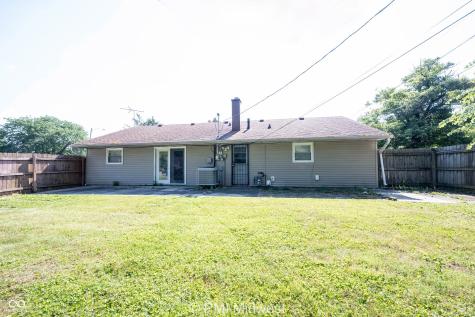 3926 Malibu Drive Indianapolis IN 46226
