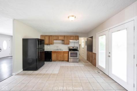 3926 Malibu Drive Indianapolis IN 46226