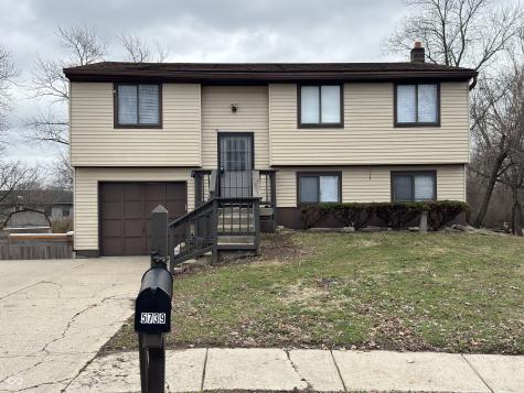 5739 Ensenada Avenue Indianapolis IN 46237