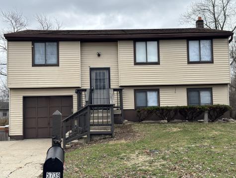 5739 Ensenada Avenue Indianapolis IN 46237