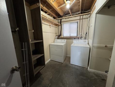 5739 Ensenada Avenue Indianapolis IN 46237