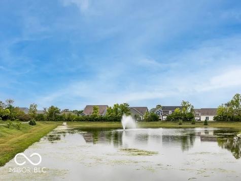 6558 Hawthorne Drive Mccordsville IN 46055