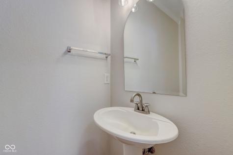 1242 Pawtucket Drive Westfield IN 46074