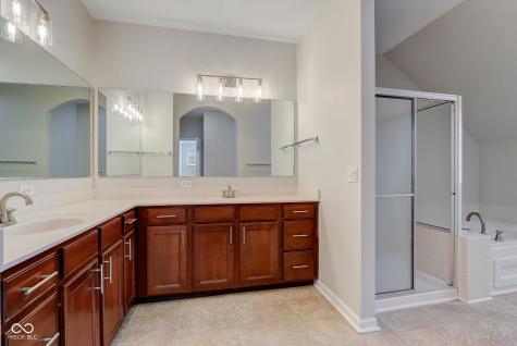 1242 Pawtucket Drive Westfield IN 46074