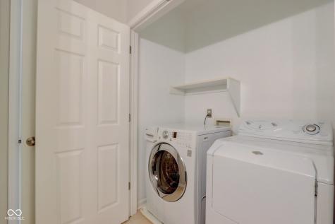 1242 Pawtucket Drive Westfield IN 46074
