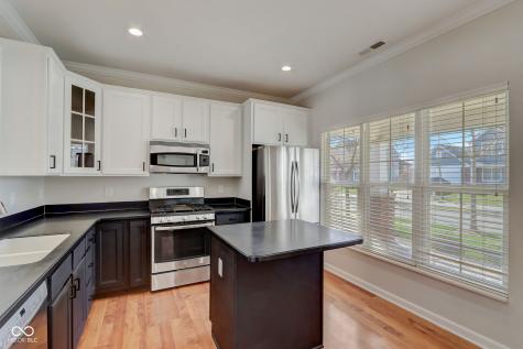 1242 Pawtucket Drive Westfield IN 46074
