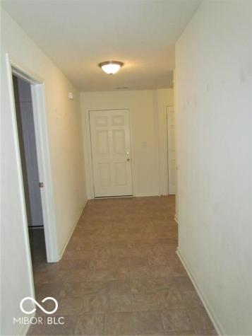11046 Cool Winds Way Fishers IN 46037
