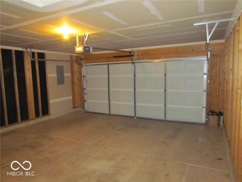 11046 Cool Winds Way Fishers IN 46037