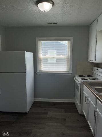 2226 N Kenyon Street Indianapolis IN 46219