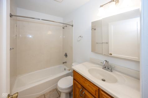 2360 Durham Drive Indianapolis IN 46220