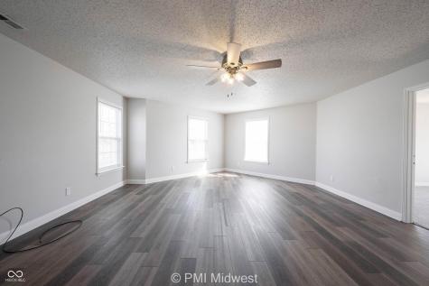 859 Runnymede Drive Greenfield IN 46140