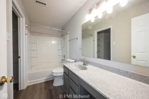 859 Runnymede Drive Greenfield IN 46140