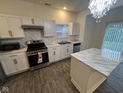10905 Penwell Way Indianapolis IN 46235