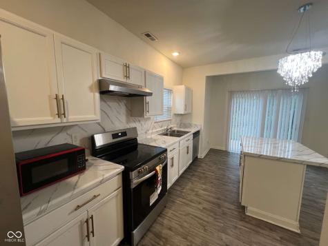 10905 Penwell Way Indianapolis IN 46235