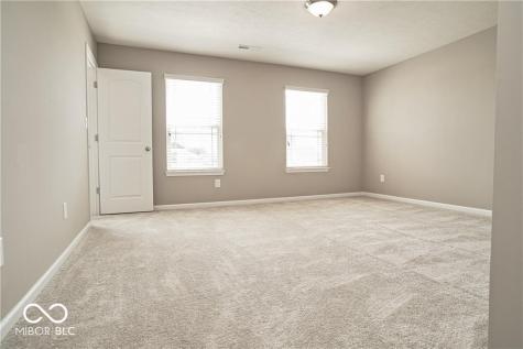 8709 Rowling Way Indianapolis IN 46239