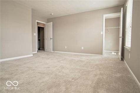 8709 Rowling Way Indianapolis IN 46239