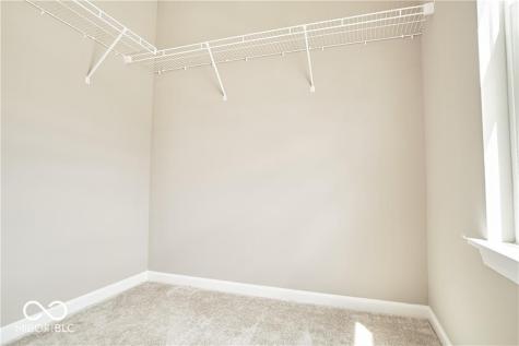 8709 Rowling Way Indianapolis IN 46239