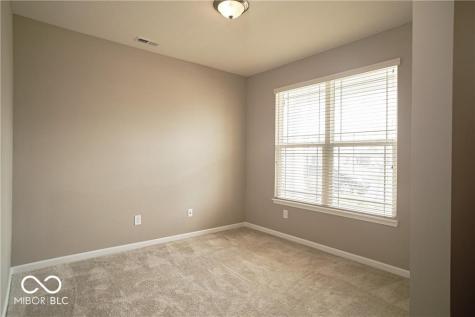 8709 Rowling Way Indianapolis IN 46239