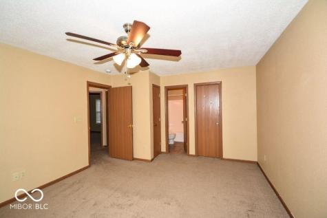 10325 Liverpool Way Indianapolis IN 46236