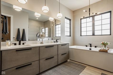 12022 Otto Lane Carmel IN 46032