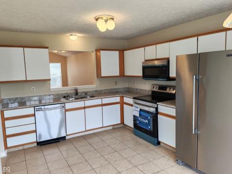 6035 Hayford Court Indianapolis IN 46254
