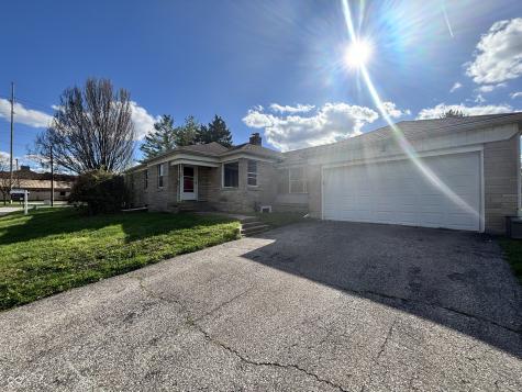 402 W 52nd Street Indianapolis IN 46208