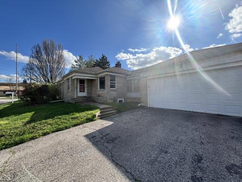 402 W 52nd Street Indianapolis IN 46208