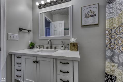 7703 Janel Court Indianapolis IN 46237