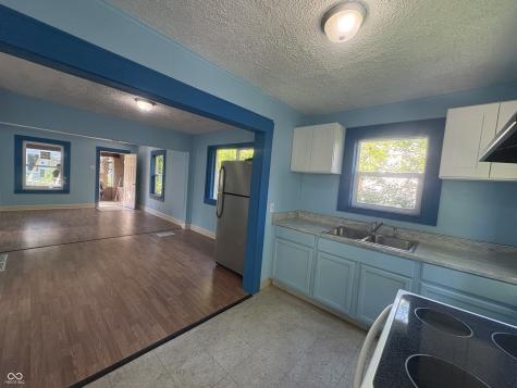 2827 E 18th Street Indianapolis IN 46218