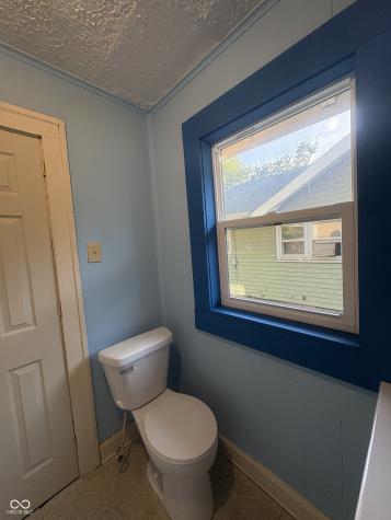 2827 E 18th Street Indianapolis IN 46218