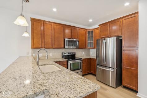 1355 Middlebury Drive Westfield IN 46074